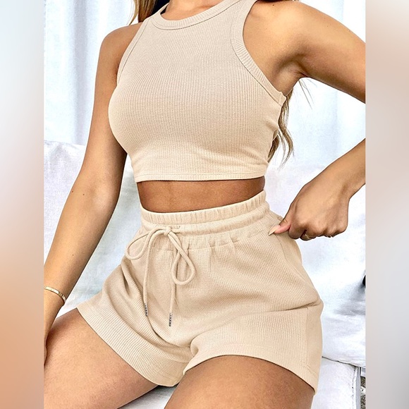 NWT LINGSWALLOW 2 Piece Womens Lounge Short Set Size:Med Color:Tan - Picture 2 of 10